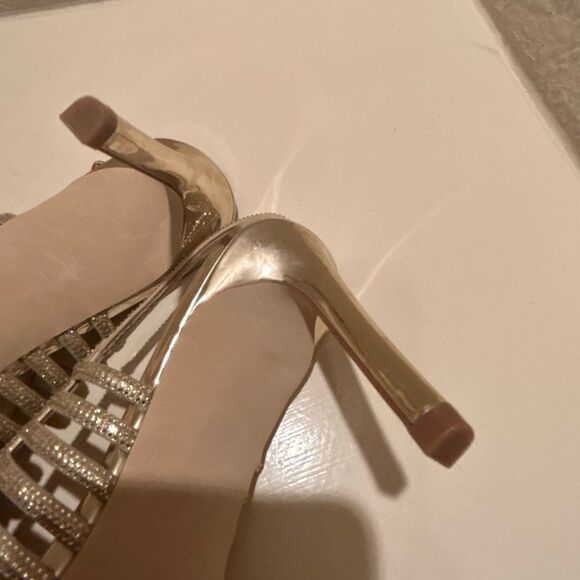 Steve Madden Size 10 Carleigh Strappy Rhinestone Embellished Pump Heel Gold - Picture 7 of 8